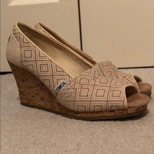 Tom’s cork peep toe wedges 7.5